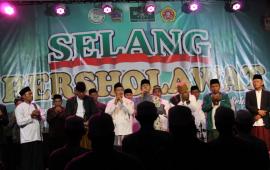 SELANG BERSHOLAWAT DALAM RANGKA BERSIH DESA